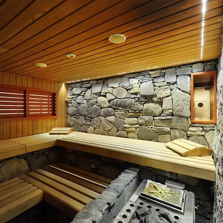 Eiger Selfness Hotel**** - Zeit Für Mich 4* Grindelwald