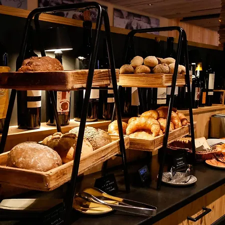 ホテル Eiger Mountain & Soul 4*